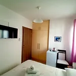 Pensjonat Luna Tribunj 3*