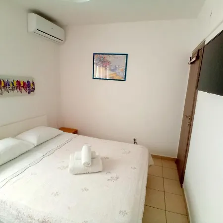 Guest house Luna 3*