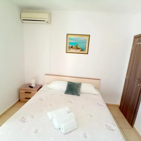 Guest house Luna 3*