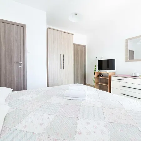 Guest house Luna 3*