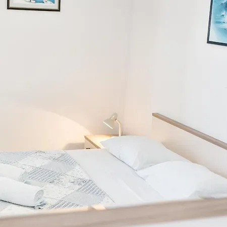 Luna Tribunj 3*