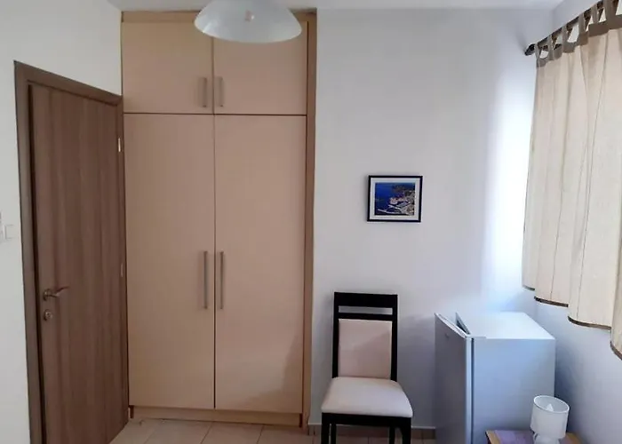 בית הארחה Luna Tribunj Tribalj