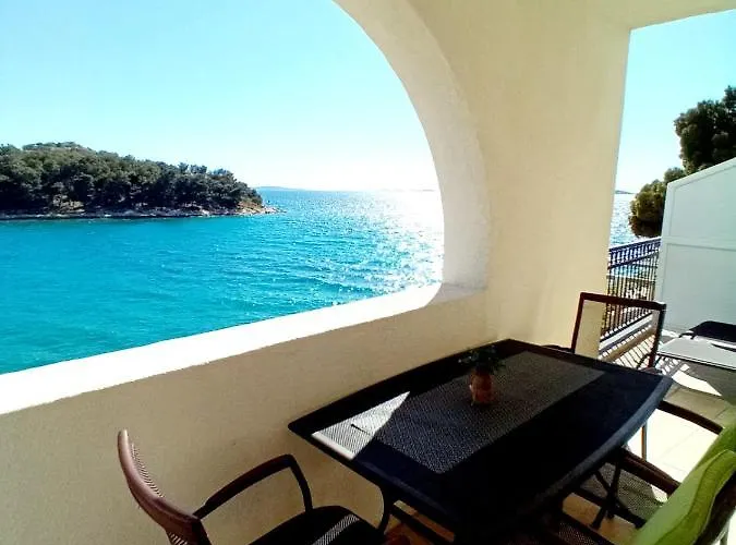 Gasthuis Luna Tribunj