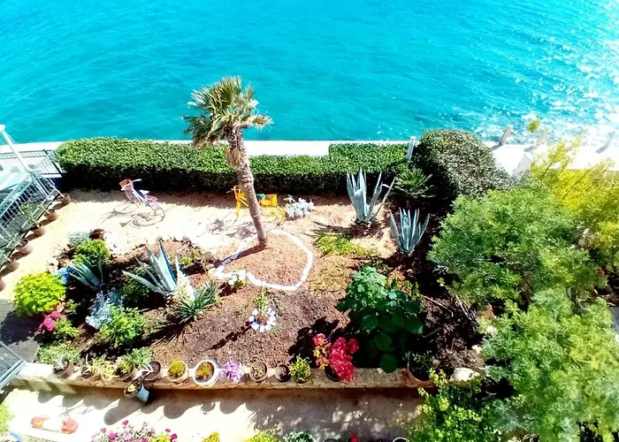 Luna Tribunj 3* Tribalj