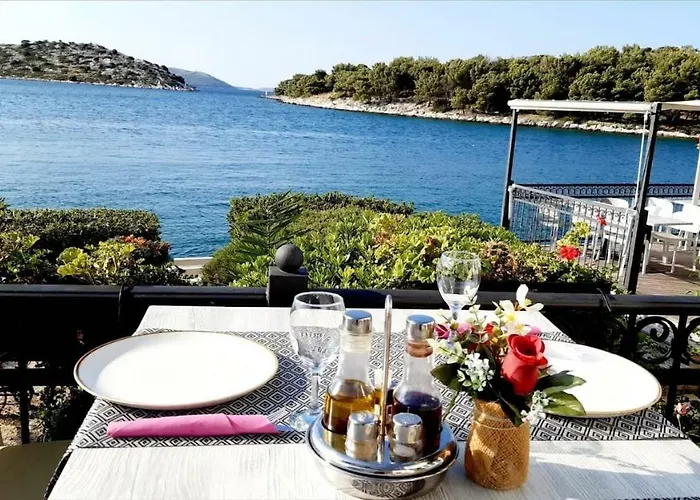 Luna Tribunj Tribalj