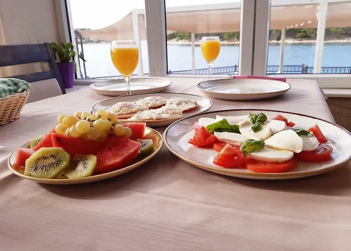 Luna Tribunj Gasthuis 3*