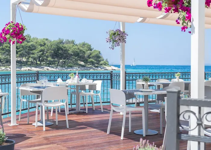 Gasthuis Luna Tribunj 3*